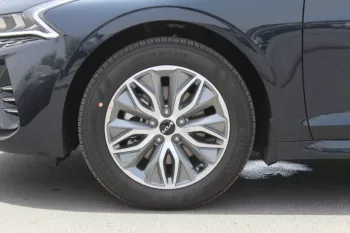 KIA K5 1.6L HYBRID FWD 2023 MODEL YEAR GREY