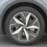 VOLKSWAGEN ID.4 CROSS PRO FULL ELECTRIC 2023 MODEL YEAR GREY - Thumbnail 23