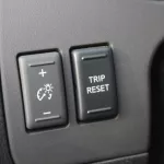 NISSAN NAVARA LE+ 2.5L DIESEL 2023 MODEL YEAR GREY - Thumbnail 8