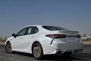 TOYOTA CAMRY SE 3.5L PETROL 2023 MODEL YEAR