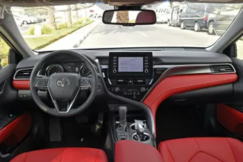 TOYOTA CAMRY SE 3.5L PETROL 2023 MODEL YEAR