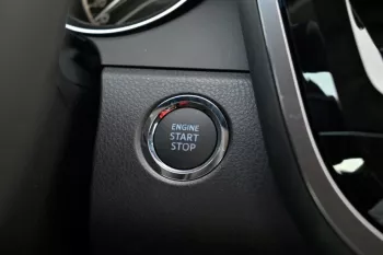 TOYOTA CAMRY SE 3.5L PETROL 2023 MODEL YEAR