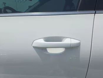 KIA SELTOS PETROL A/T 2.0L V4 2021 MODEL YEAR WHITE COLOR