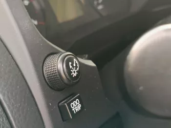TOYOTA PRADO GXR PETROL 2.7L V4 2019 MODEL YEAR WHITE