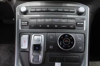 HYUNDAI SANTAFE 2.5L PETROL FWD 2023 WHITE