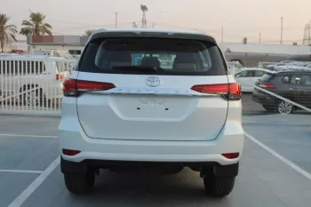 TOYOTA FORTUNER 2.4LDIESEL 4WD 2023 MODEL YEAR