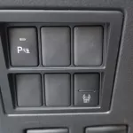 TOYOTA FORTUNER 2.4LDIESEL 4WD 2023 MODEL YEAR - Thumbnail 19