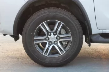 TOYOTA FORTUNER 2.4LDIESEL 4WD 2023 MODEL YEAR