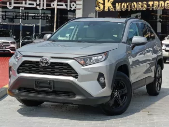 TOYOTA RAV4 XLE PETROL A/T 2.5L V4 2019 MODEL YEAR SILVER COLOR