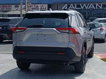 TOYOTA RAV4 XLE PETROL A/T 2.5L V4 2019 MODEL YEAR SILVER COLOR