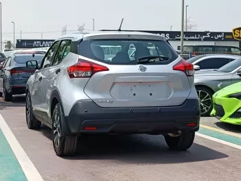NISSAN KICKS PETORL A/T 1.6L V4 2020 MODEL YEAR SILVER COLOR