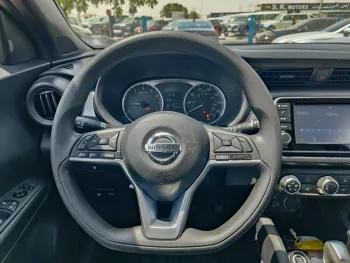 NISSAN KICKS PETORL A/T 1.6L V4 2020 MODEL YEAR SILVER COLOR