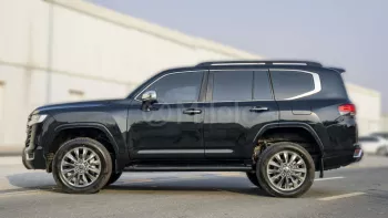 TOYOTA LAND CRUISER LC300 VX ARMORED 3.5L PETROL AT MY2023 – BLACK