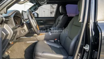 TOYOTA LAND CRUISER LC300 VX ARMORED 3.5L PETROL AT MY2023 – BLACK