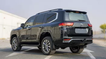 TOYOTA LAND CRUISER LC300 VX ARMORED 3.5L PETROL AT MY2023 – BLACK