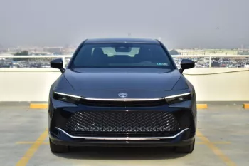 TOYOTA CROWN XLE 2.5L 2023 MODEL YEAR BLACK COLOR