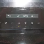 LHD - VGV VX7 2.0L TURBO PETROL 4X2 FULL OPTION - Thumbnail 9