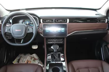LHD - VGV U70PRO 1.5L PETROL FWD LUXURY