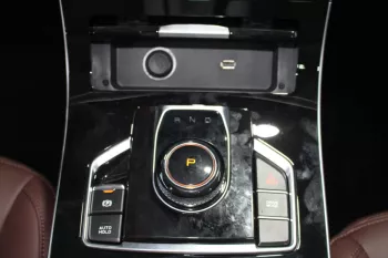 LHD - VGV U75PLUS 2.0L TURBO PETROL FWD PREMIUM