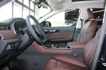 LHD - VGV U75PLUS 2.0L TURBO PETROL FWD PREMIUM