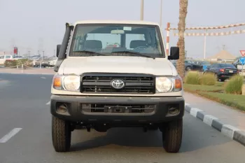 LHD - TOYOTA LAND CRUISER 76 4.2L DIESEL 6 SEATER STD MANUAL