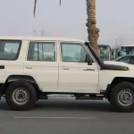 LHD - TOYOTA LAND CRUISER 76 4.2L DIESEL 6 SEATER STD MANUAL - Thumbnail 3