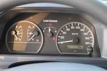 LHD - TOYOTA LAND CRUISER 78 4.2L L6 DIESEL HARD TOP MANUAL