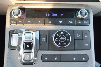 LHD - HYUNDAI PALISADE 2023 3.8L V6 PETROL 4WD GLS ROYAL