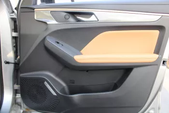 LHD - HAVAL JOLION 1.5L T 2WD LUXURY 2023 MODEL YEAR- GRAY