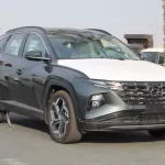 LHD - HYUNDAI TUCSON 2.5L PETROL 4WD ROYAL PLUS AUTOMATIC 2023 MODEL YEAR - Thumbnail 2