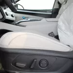 LHD - HYUNDAI TUCSON 2.5L PETROL 4WD ROYAL PLUS AUTOMATIC 2023 MODEL YEAR - Thumbnail 9