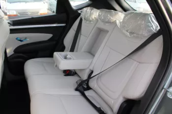LHD - HYUNDAI TUCSON 2.5L PETROL 4WD ROYAL PLUS AUTOMATIC 2023 MODEL YEAR