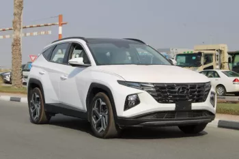 HYUNDAI TUCSON 2.5L PETROL 4WD ROYAL PLUS 2023 MODEL YEAR WHITE