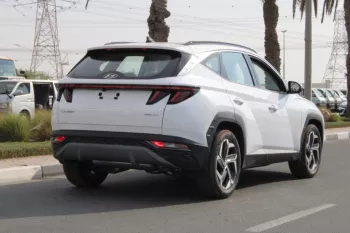 HYUNDAI TUCSON 2.5L PETROL 4WD ROYAL PLUS 2023 MODEL YEAR WHITE