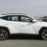HYUNDAI TUCSON 2.5L PETROL 4WD ROYAL PLUS 2023 MODEL YEAR WHITE - Thumbnail 4