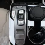 HYUNDAI TUCSON 2.5L PETROL 4WD ROYAL PLUS 2023 MODEL YEAR WHITE - Thumbnail 12
