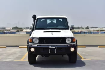 2023 TOYOTA LAND CRUISER 79 DOUBLE CAB PICKUP BLACK EDITION V8 4.5L TURBO DIESEL 4WD MANUAL