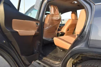 LHD - TOYOTA FORTUNER 2.8L DIESEL FULL OPTIONS AUTO / 2023 MODEL YEAR