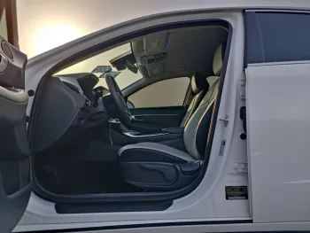 HYUNDAI SONATA SE 2.4L V4 PETROL A/T WHITE COLOR 2021