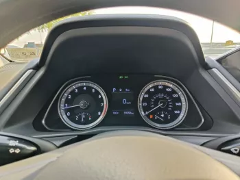 HYUNDAI SONATA SE 2.4L V4 PETROL A/T WHITE COLOR 2021