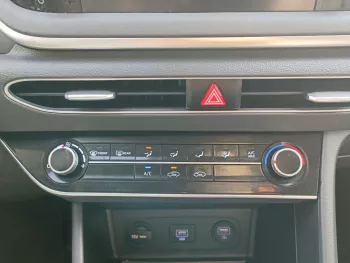 HYUNDAI SONATA SE 2.4L V4 PETROL A/T WHITE COLOR 2021
