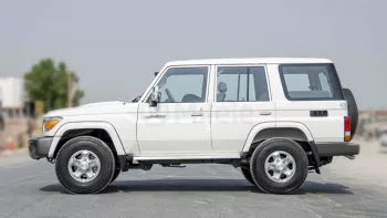 TOYOTA LAND CRUISER LC76 4.2L DIESEL MT MY2023 – WHITE