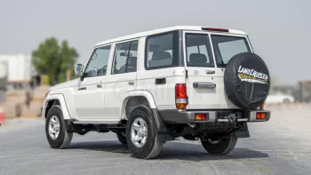 TOYOTA LAND CRUISER LC76 4.2L DIESEL MT MY2023 – WHITE
