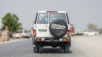 TOYOTA LAND CRUISER LC76 4.2L DIESEL MT MY2023 – WHITE