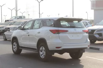 TOYOTA FORTUNER 2.4L DIESEL 4WD 2023 MODEL YEAR WHITE COLOR