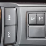 TOYOTA FORTUNER 2.4L DIESEL 4WD 2023 MODEL YEAR WHITE COLOR - Thumbnail 20