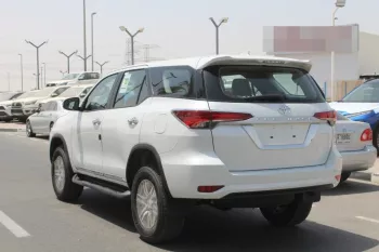 TOYOTA FORTUNER 2.7L PETROL RWD 2023 MODEL YEAR WHITE COLOR