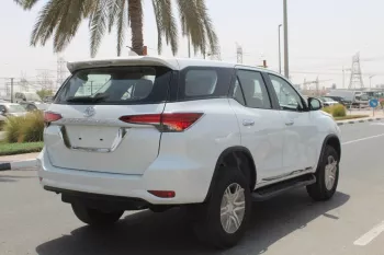 TOYOTA FORTUNER 2.7L PETROL RWD 2023 MODEL YEAR WHITE COLOR