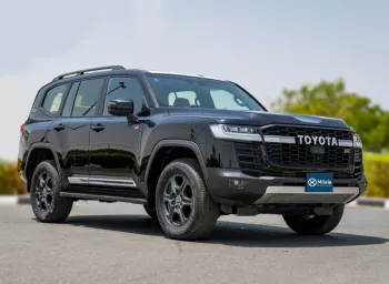 TOYOTA LAND CRUISER LC300 GR SPORT 3.3L DIESEL AT MY2022 – BLACK