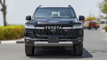TOYOTA LAND CRUISER LC300 GR SPORT 3.3L DIESEL AT MY2022 – BLACK